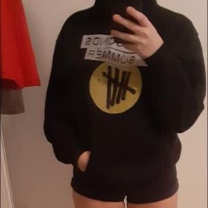 5sos hoodie